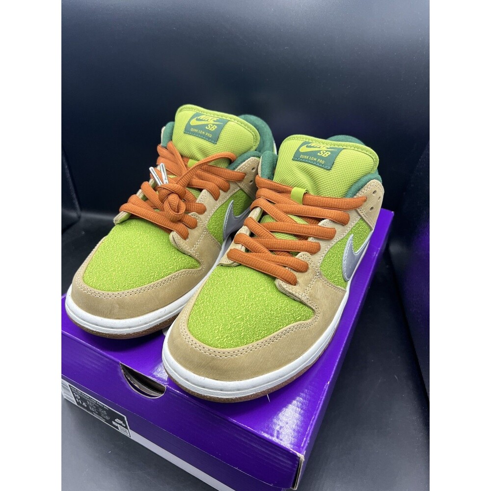 Nike SB Dunk Low 'Escargot' Men’s Size 10 (FQ7585-200) DS OG ALL